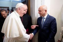 Pope Francis with Eric Esrailian, MD, MPH.
